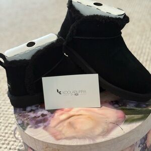 Koolaburra Black Suede Women's Boots